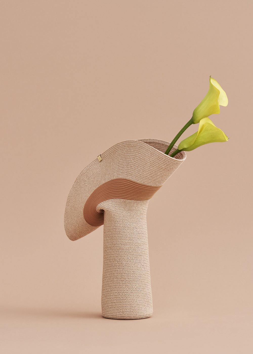 Mobje Polene Large Lapel Vase Tan | PLI9977L